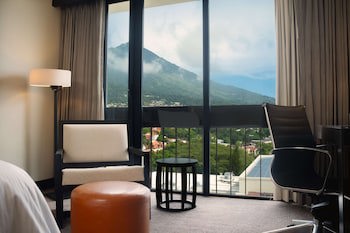 Hilton San Salvador