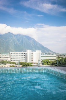 Fiesta Inn Monterrey Tecnologico
