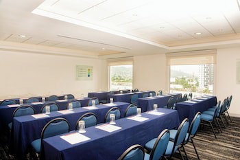 Fiesta Inn Monterrey Tecnologico