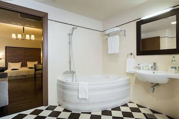 Europa Royale Bucharest
