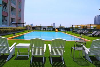 Evergreen Place Siam By Uhg
