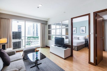 Evergreen Place Siam By Uhg