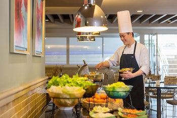 Evergreen Place Siam By Uhg