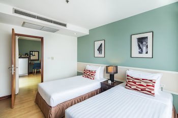 Evergreen Place Siam By Uhg