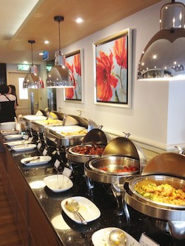 Evergreen Place Siam By Uhg