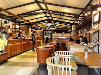 Evergreen Place Siam By Uhg