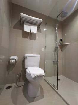 Evergreen Place Siam By Uhg