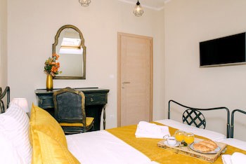D & Sons Apartments