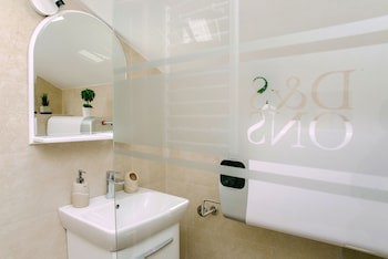 D & Sons Apartments