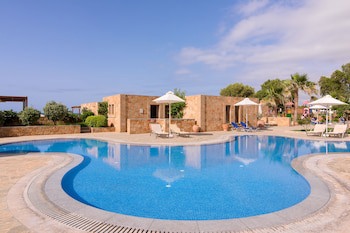 Kernos Beach galeri fotoğrafı