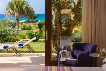 Kernos Beach galeri fotoğrafı