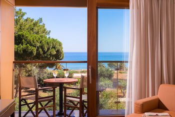 Kernos Beach galeri fotoğrafı