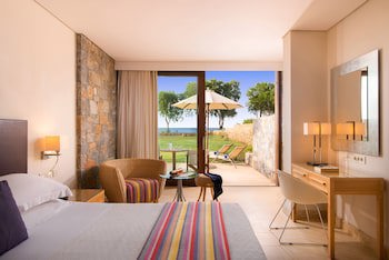Kernos Beach galeri fotoğrafı