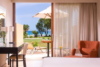 Kernos Beach galeri fotoğrafı