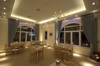 Makis Place galeri fotoğrafı