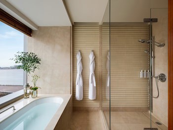 Mandarin Oriental, Macau