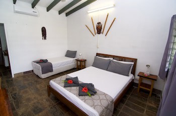 Deco Stop Lodge
