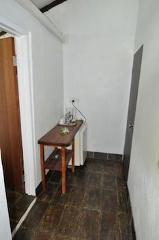 Deco Stop Lodge