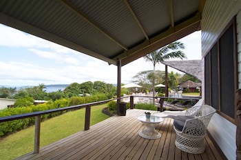 Deco Stop Lodge