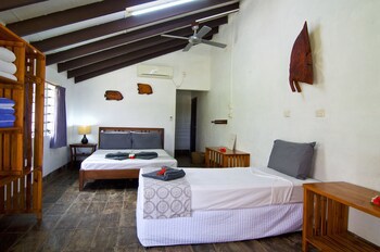 Deco Stop Lodge