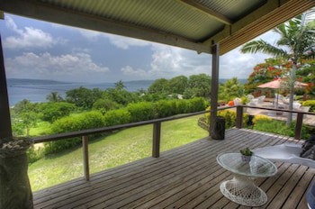 Deco Stop Lodge