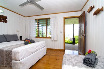 Deco Stop Lodge