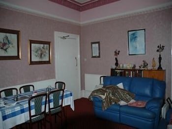 Eglinton Guest House