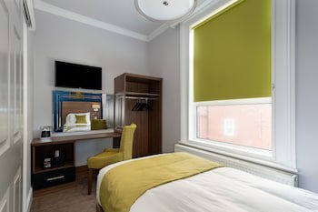 St Andrews Hotel