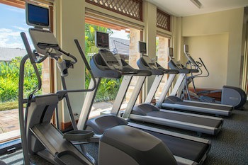 Crimson Resort And Spa Mactan