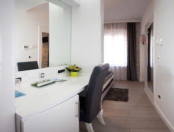 Authentic Luxury Rooms