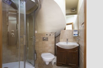 Authentic Luxury Rooms