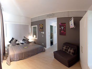 Authentic Luxury Rooms