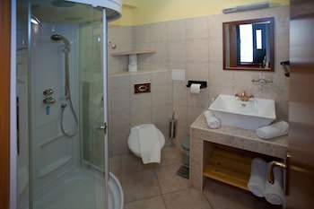 Authentic Luxury Rooms