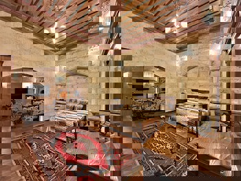 Stone House Cave Hotel