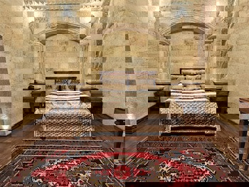 Stone House Cave Hotel