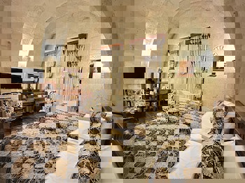 Stone House Cave Hotel