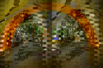 Stone House Cave Hotel