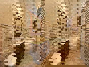 Stone House Cave Hotel