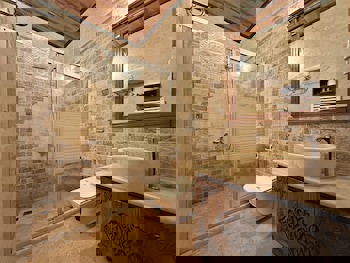 Stone House Cave Hotel