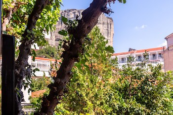 Toti Boutique Rooms