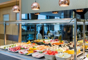 Crowne Plaza Madrid Airport, An Ihg Hotel