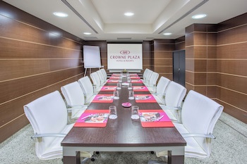 Crowne Plaza Madrid Airport, An Ihg Hotel
