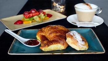 Crowne Plaza Madrid Airport, An Ihg Hotel