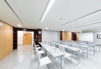 Crowne Plaza Madrid Airport, An Ihg Hotel