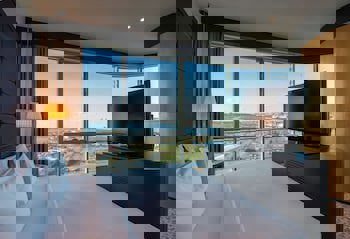 Doubletree By Hilton Istanbul Moda