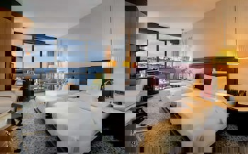 Doubletree By Hilton Istanbul Moda