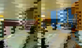 Doubletree By Hilton Istanbul Moda