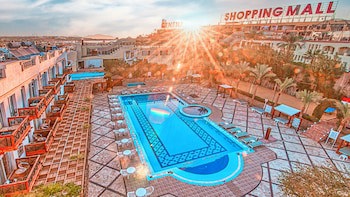Falcon Naama Star Hotel