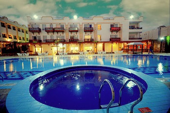 Falcon Naama Star Hotel