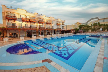 Falcon Naama Star Hotel